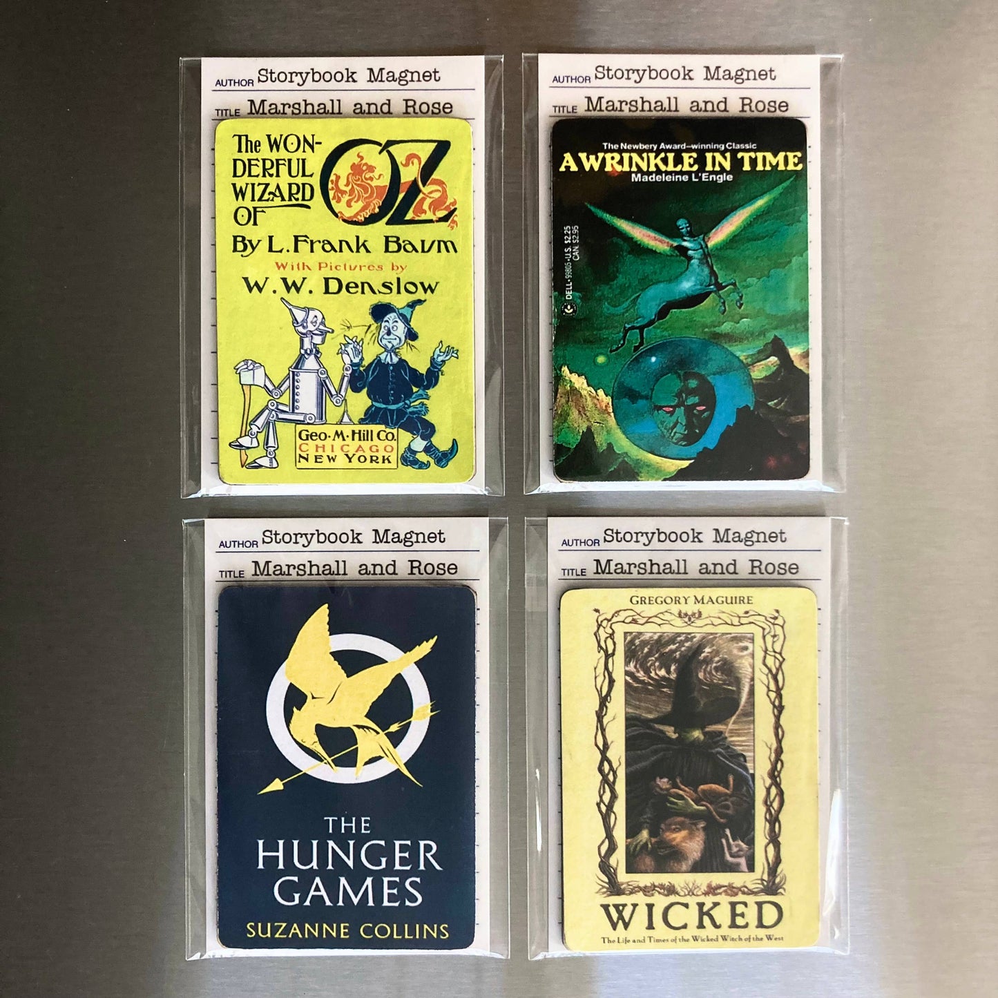 Bookish Magnet - Wicked - Vintage