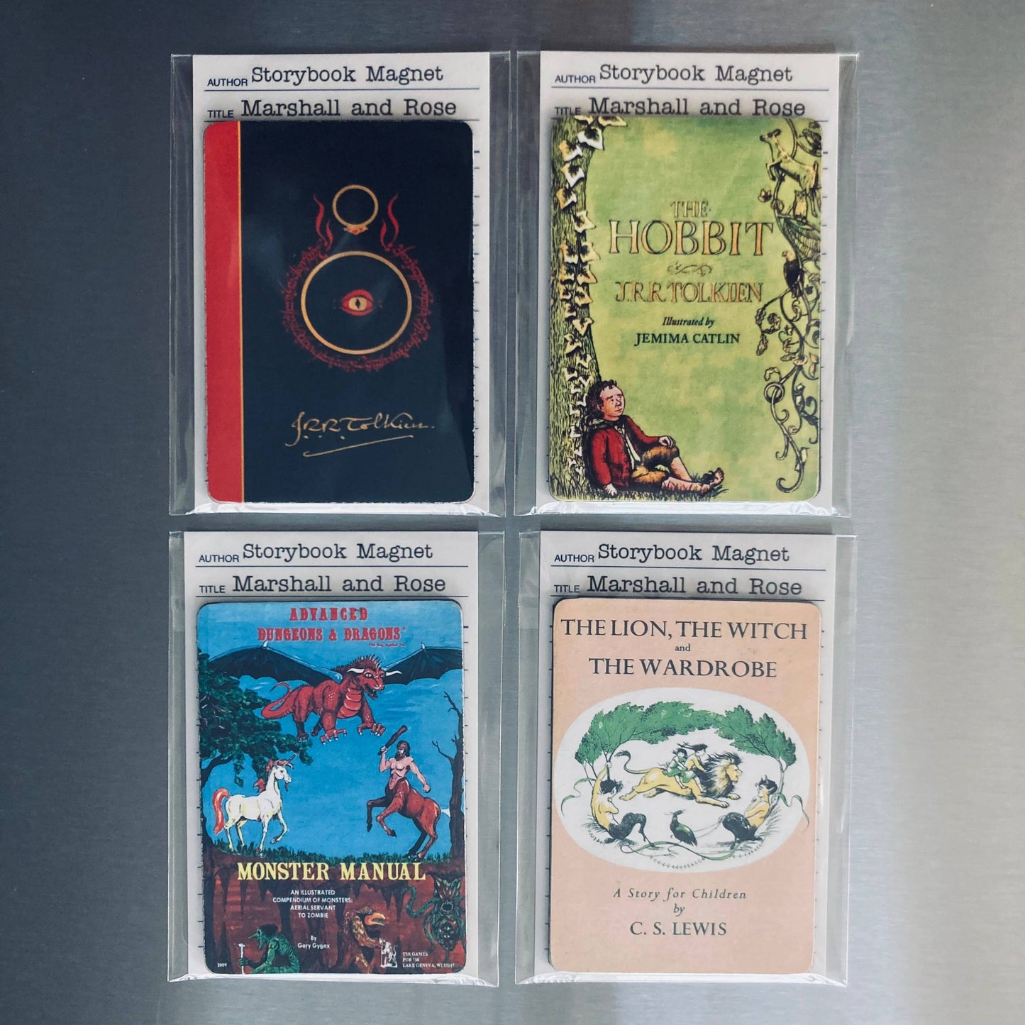 Bookish Magnet - The Hobbit - Bilbo Resting