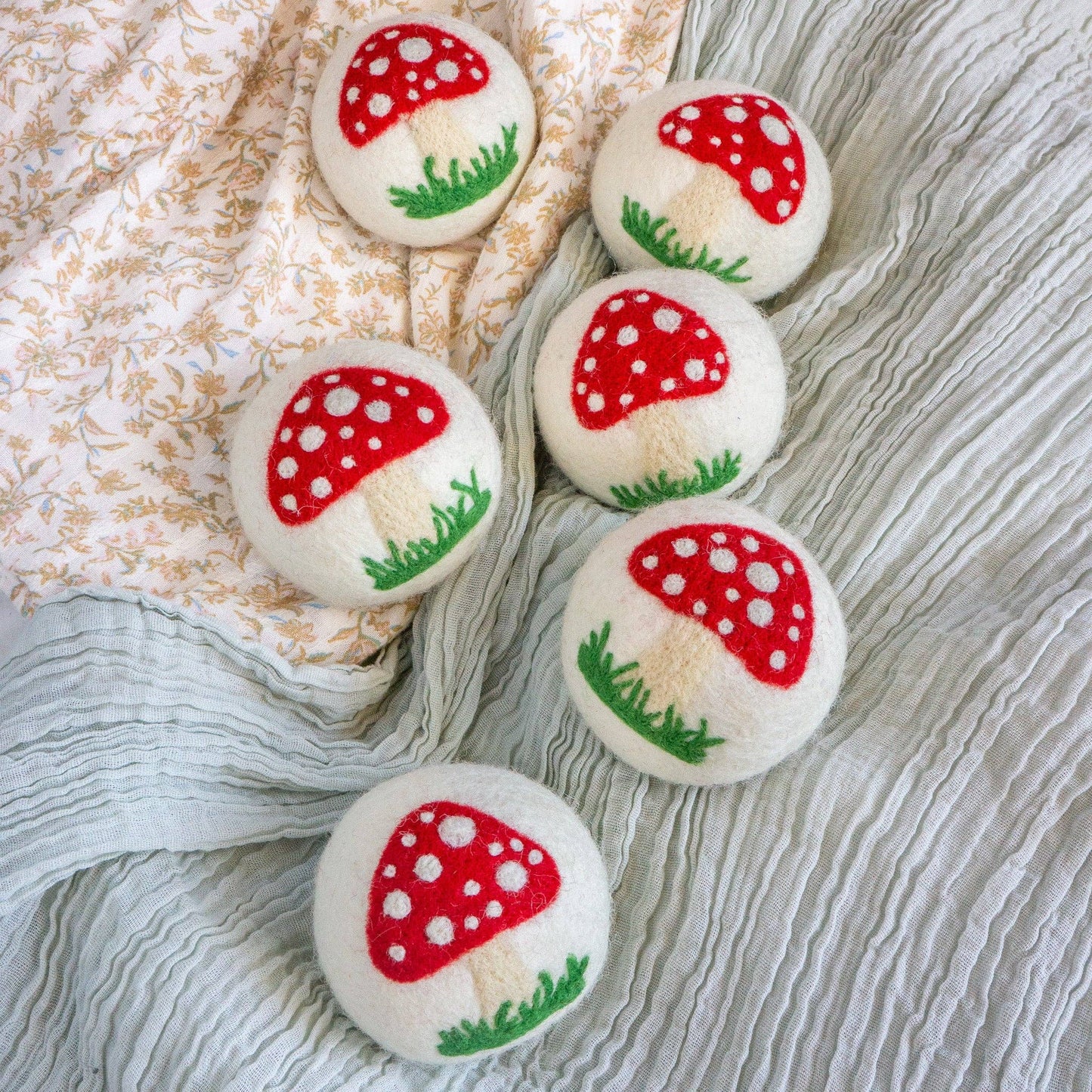 Friendsheep White Mushroom Trio Eco Wool Dryer Balls - Set of 3