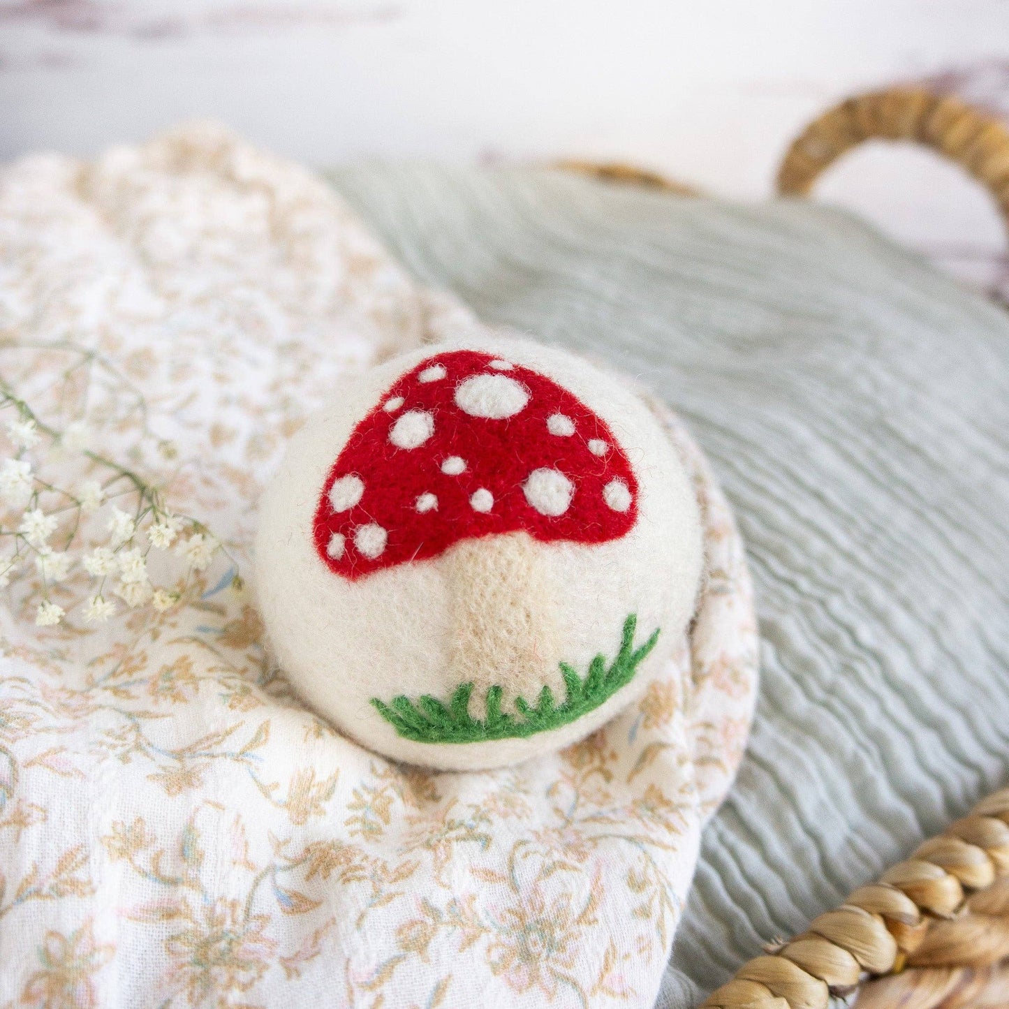 Friendsheep White Mushroom Trio Eco Wool Dryer Balls - Set of 3