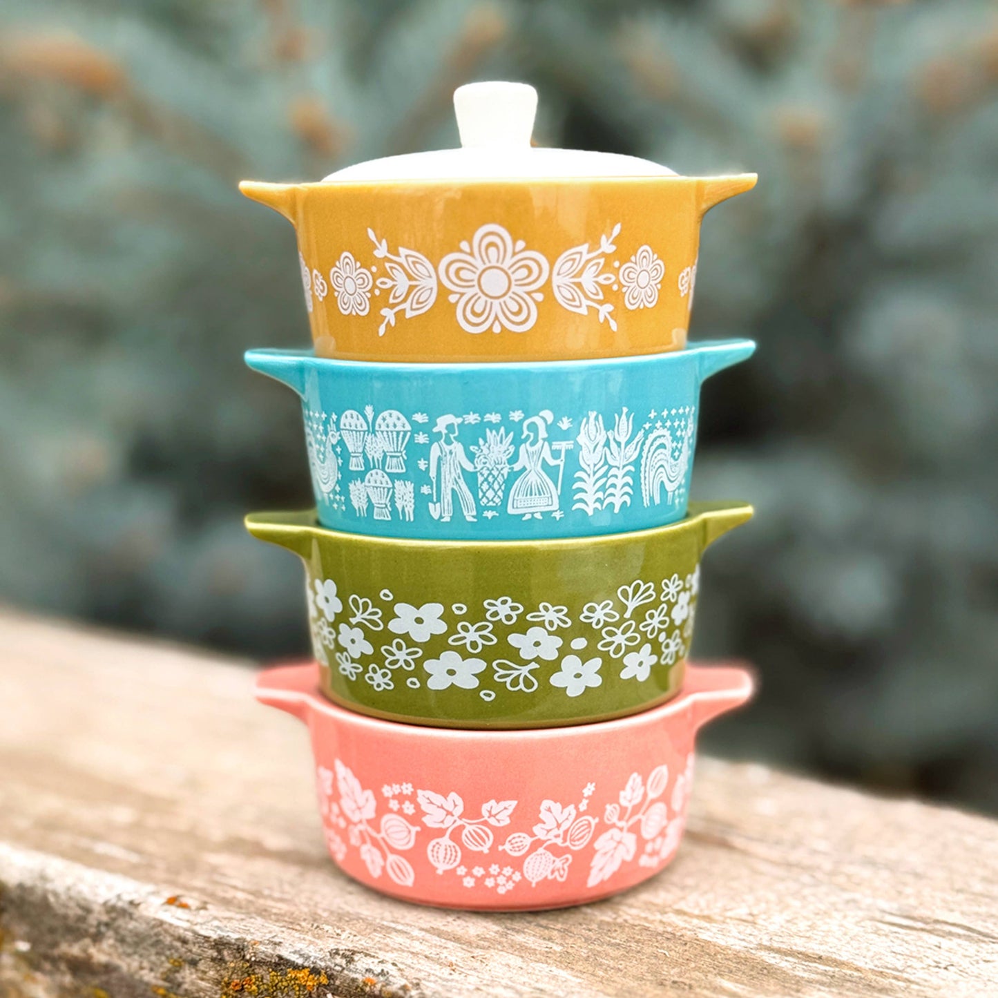 Pyrex-Inspired Butterfly Gold Casserole Ceramic Trinket Box