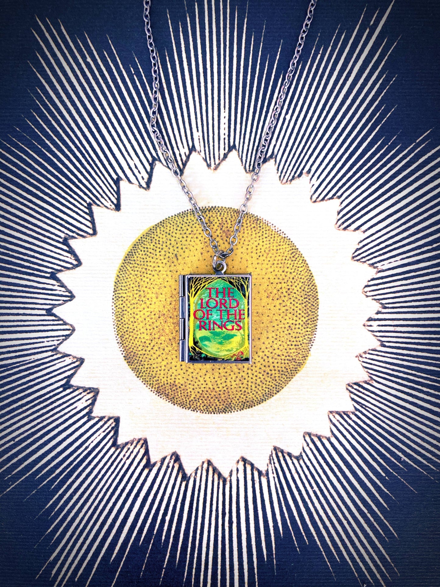 Book Locket Necklace - The Lord of the Rings - Forest