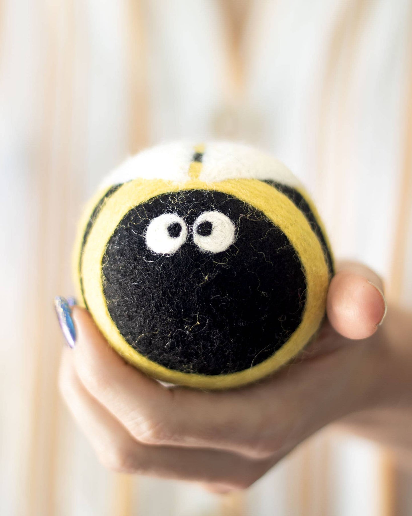 Friendsheep Busy Bees Eco Wool Dryer Balls - Set of 6