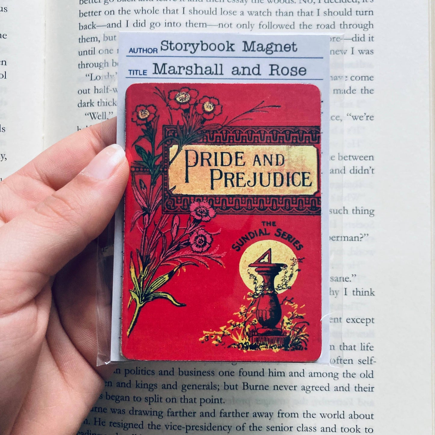 Bookish Magnet - Pride and Prejudice - Red Sundial