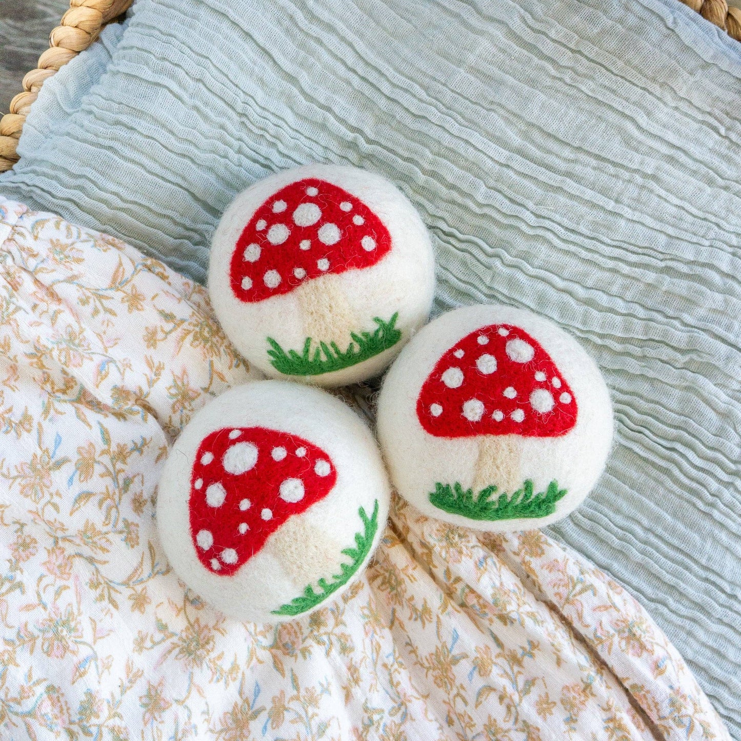 Friendsheep White Mushroom Trio Eco Wool Dryer Balls - Set of 3