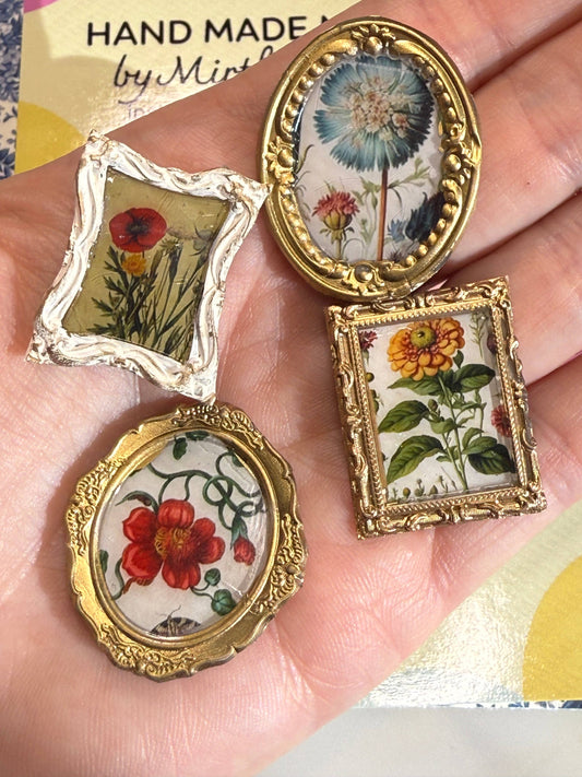 Vintage floral Magnets (Set of 4)